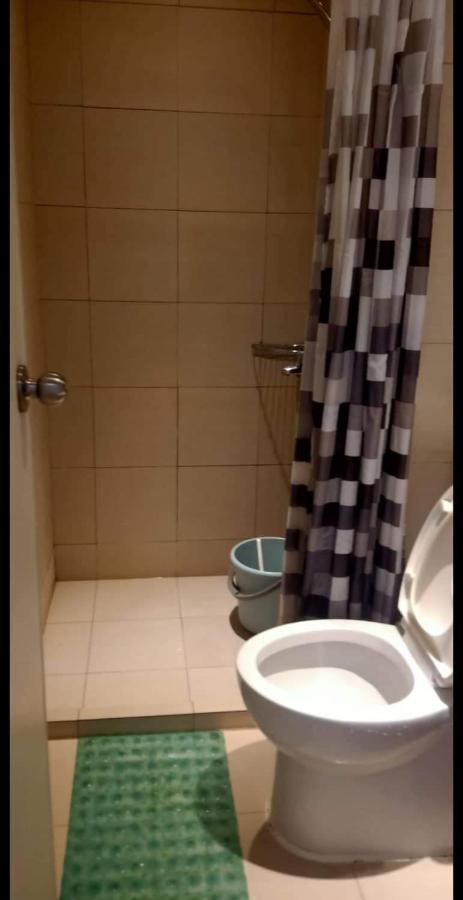 Condotel At Sm Bicutan Manila Bagian luar foto